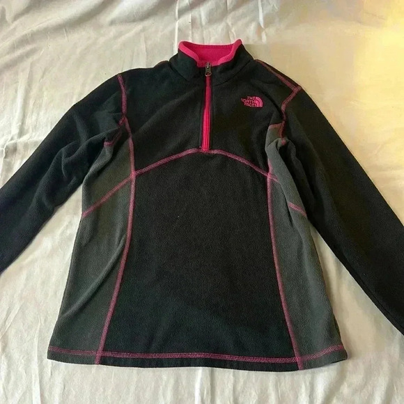 The North  Face - 1/4 zip pullover fleece jacket/sweater. Size L - Picture 1 of 5
